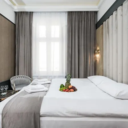 Salomea Bozego Ciala Apartment